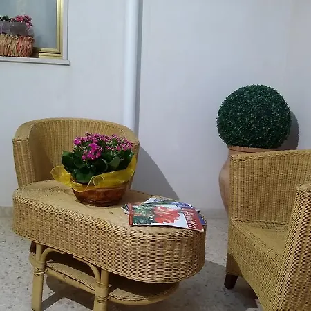 Oda ve Kahvaltı La Casa Dei Nonni Custonaci