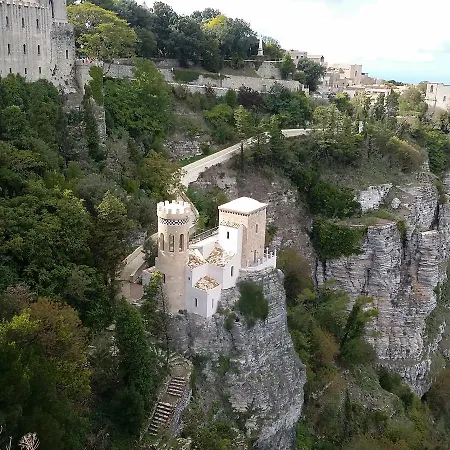 La Casa Dei Nonni Nocleg ze śniadaniem *